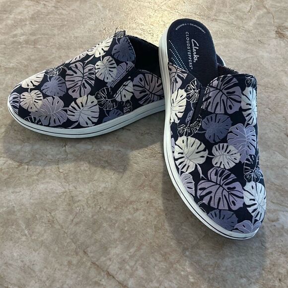 CLARKS Cloudsteppers Mule Sneakers Size 11 - Picture 6 of 7